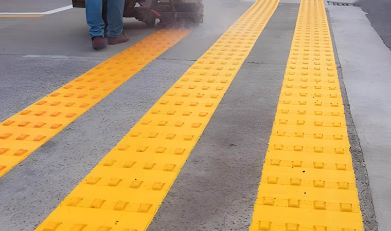 Convex Line Marking