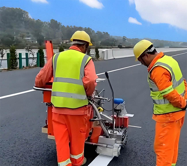 How to Apply Thermoplastic Road Markings: Complete Construction Guide