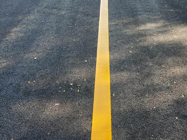 Road Marking Construction in Summer vs. Winter: Critical Differences You Must Know